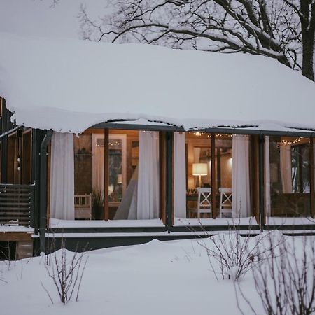 Viesu Maja Kalnaruski Ape Exterior foto