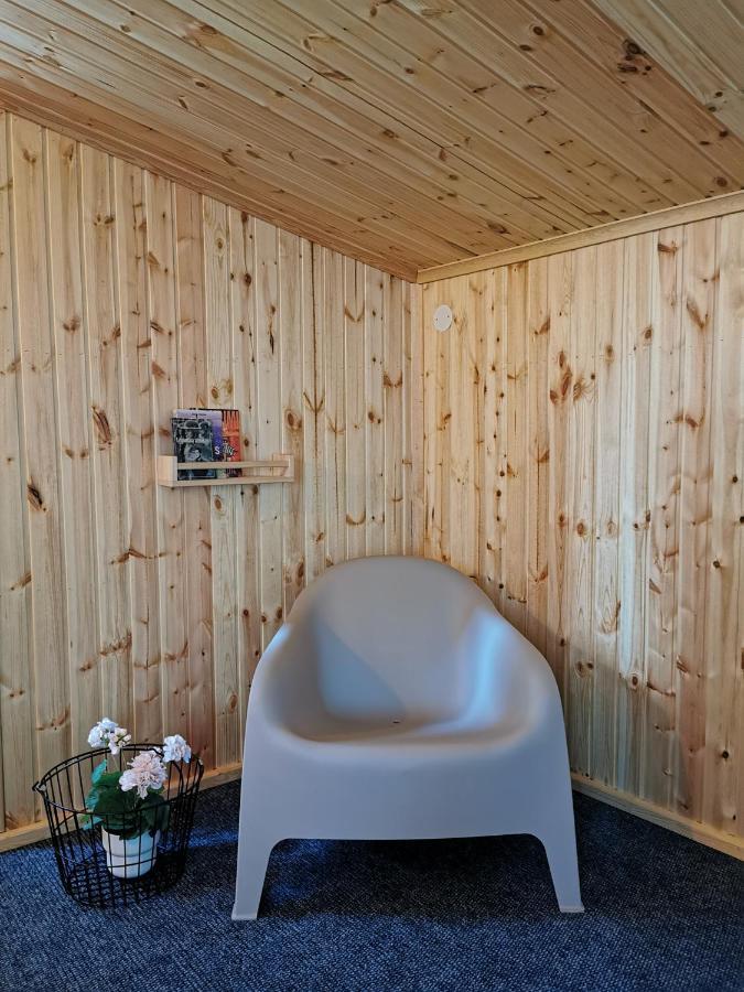 Viesu Maja Kalnaruski Ape Exterior foto